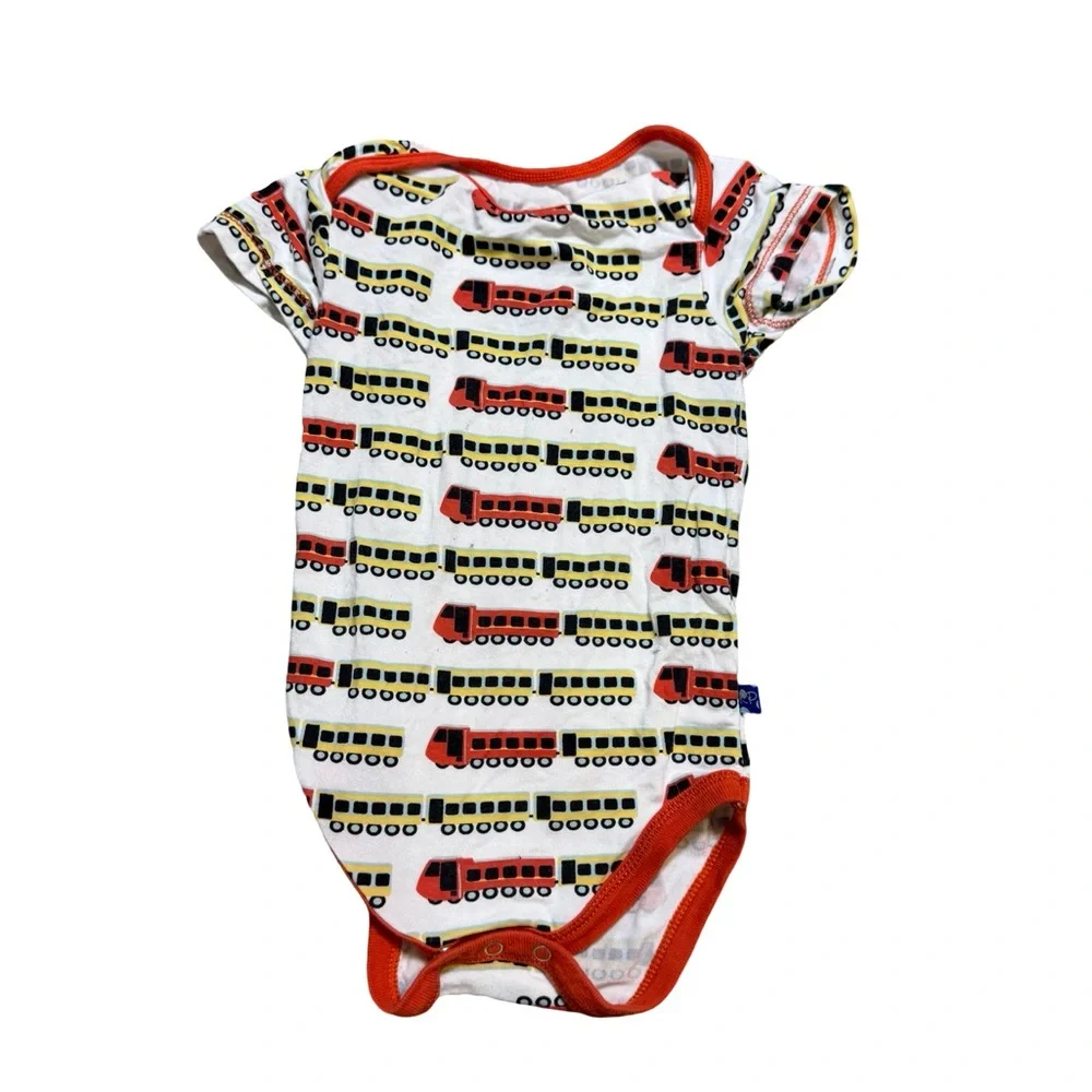 ✨ Kickee Pants 18–24M Bundle •‎ 2 Onesies + Jumper + Hooded Tee ✨